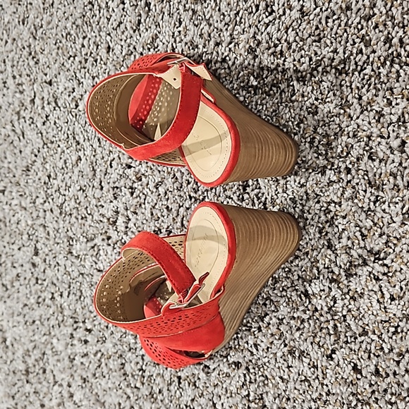 Evita Wedge Sandals - Picture 3 of 5